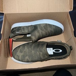 Oakley Slip Ons